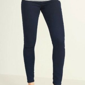 NWT Old Navy 18 Regular Super Skinny Mid-Rise Dark